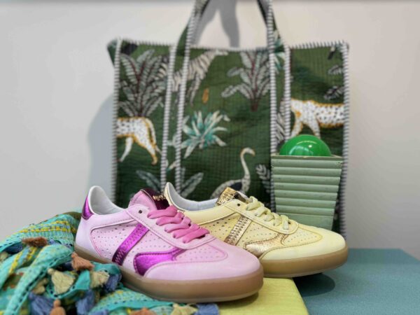 Basket MJUS rose ou jaune