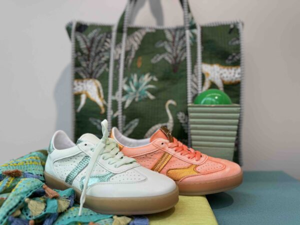 Basket MJUS orange ou vert