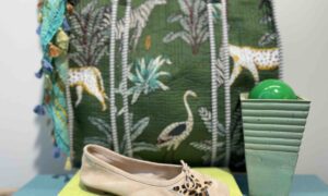 Ballerine REQUINS beige avec étoile léopard