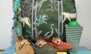 Mocassins REQUINS nubuck avec boucle en raphia