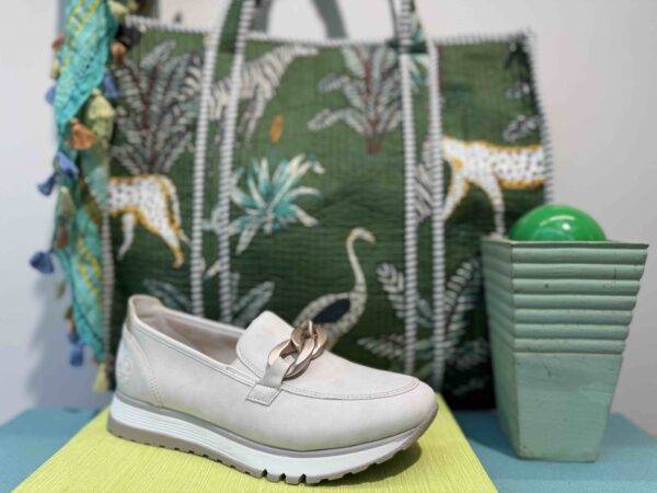 Mocassin-Basket RIEKER beige avec boucle