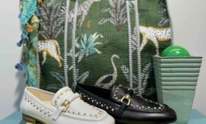 Mocassins MJUS noir ou blanc à clou