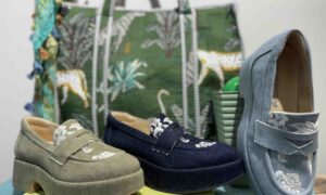Mocassins SOFTWAVES en tissu bleu foncé, clair ou kaki