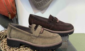 Mocassin TAMARIS semelle épaisse en nubuck kaki ou chocolat