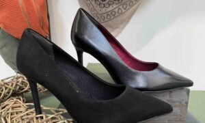 Escarpin TAMARIS cuir ou nubuck noir