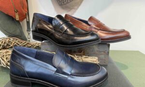 Mocassin DORKING cuir bleu marine, camel ou noir