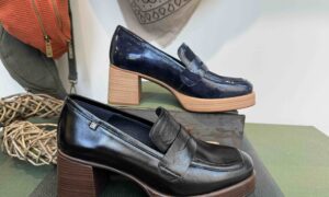 Mocassin DORKING à talon noir ou bleu marine