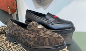 Mocassin Reqins avec petit coeur léopard ou noir