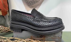 Mocassin ALIWELL semelle épaisse noir croco