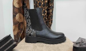 Bottine TAMARIS semelle crantée noir et python
