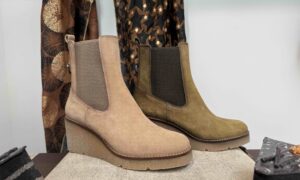 Bottine DORKING compensée en nubuck beige ou kaki
