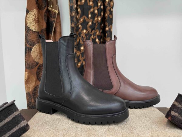 Boots ACEBOS semelle crantée noire ou camel