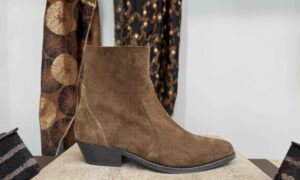 Tiag ALIWELL à petit talon en nubuck camel