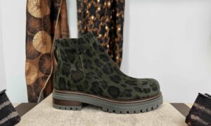 Boots MKD à zip, nubuck léopard