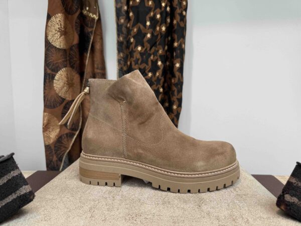 Boots MKD à zip, nubuck beige