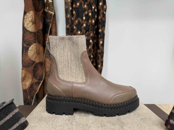 Boots MIMKA crantée à clou, cuir taupe