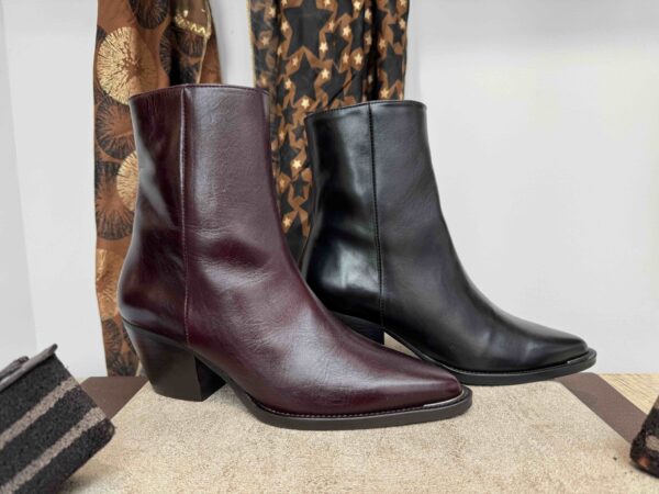 Tiag MAROLI en cuir noir ou bordeaux