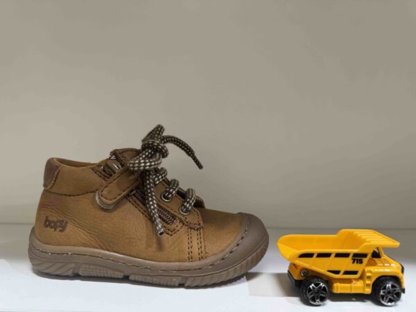 Basket BOPY montante à lacets + zip en camel