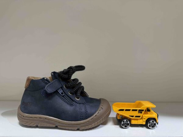 Basket BOPY montante à lacets + zip en bleu marine