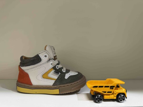 Basket GBB montante colorée à lacets + zip
