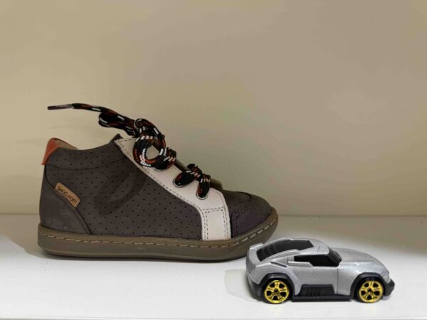 Basket SHOOPOM montante à lacets + zip, en taupe