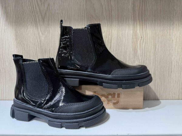Bottine BOPY semelle épaisse en cuir vernis noir