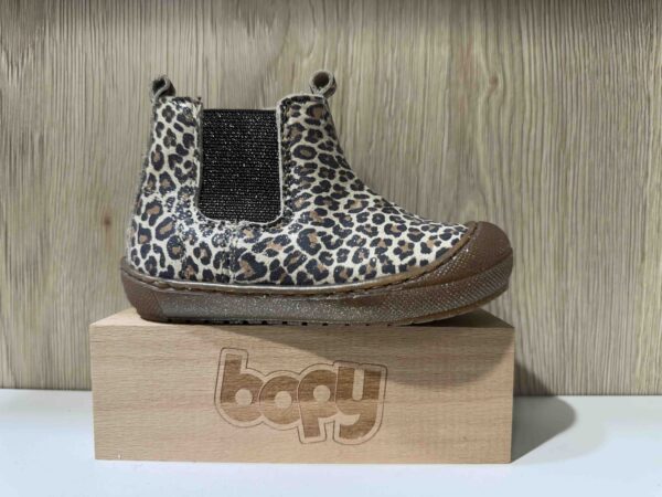 Bottine BOPY en cuir léopard bout renforcé