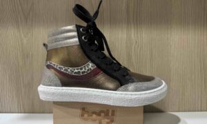 Basket ADOLIE montante à lacets + zip avec des motifs