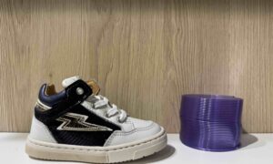 Basket montante GBB à lacets + zip, en bleu marine et blanc avec éclair