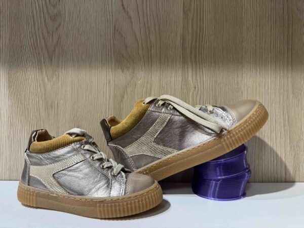 Basket GBB à lacets + zip, en doré