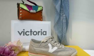 Basket VICTORIA perforée : beige pailletée