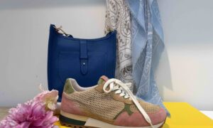 Basket REQINS perforée : multicolore