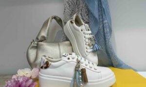 Basket GIO+ : blanc cassé + bijoux